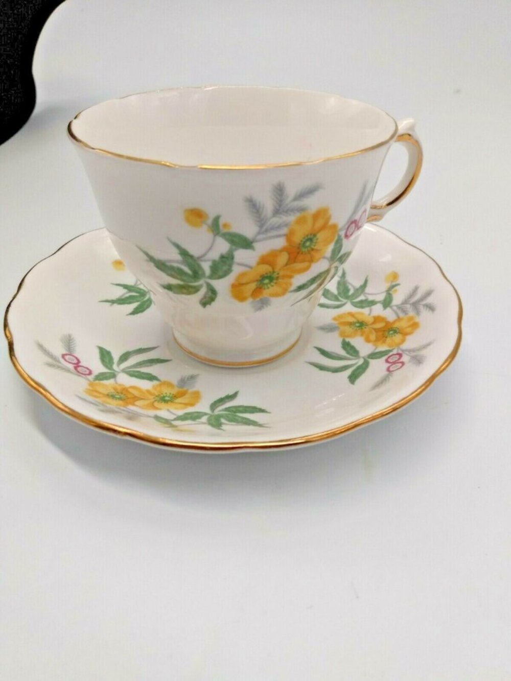 Vintage Royal Vale England Bone China Cup & Saucer Floral Pattern